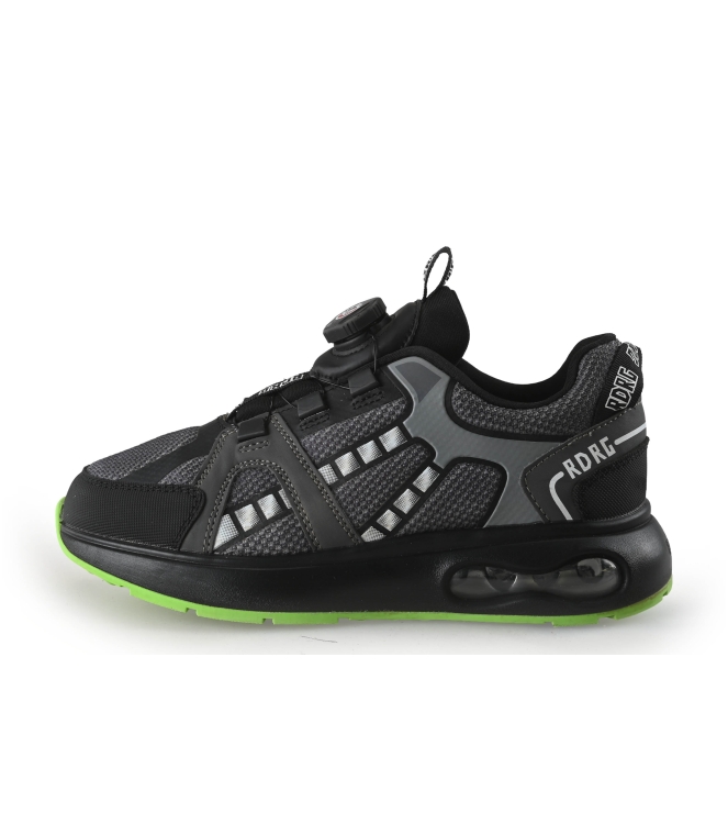 Red-Rag Sneaker