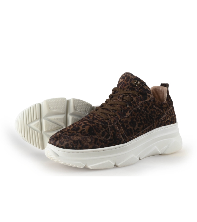 Red Rag Sneaker