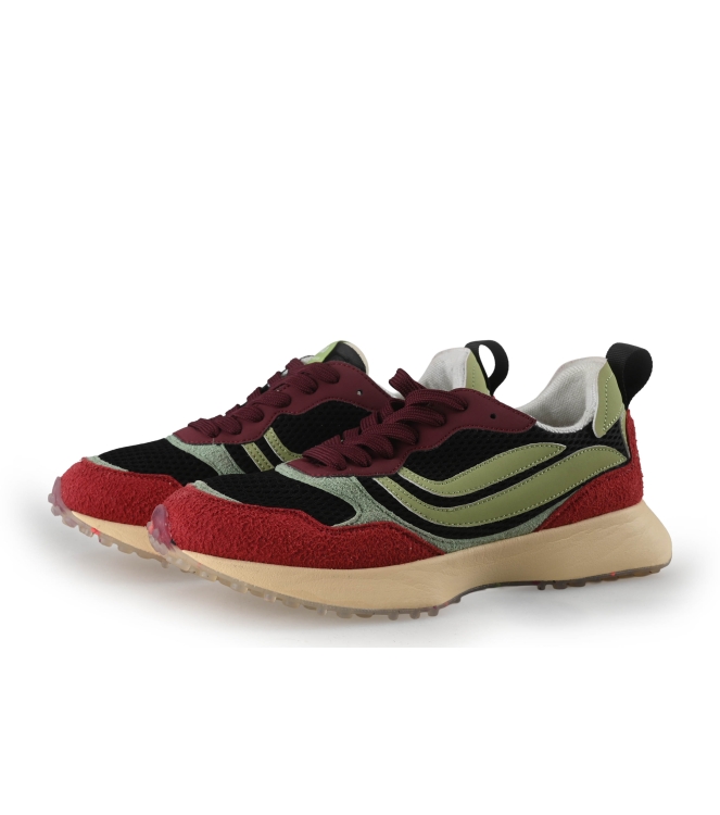 Genesis Sneaker
