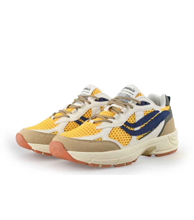 Genesis Sneaker