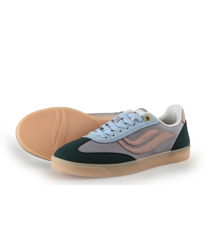 Genesis Sneaker