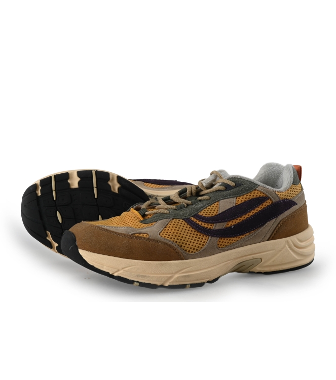 Genesis Sneaker