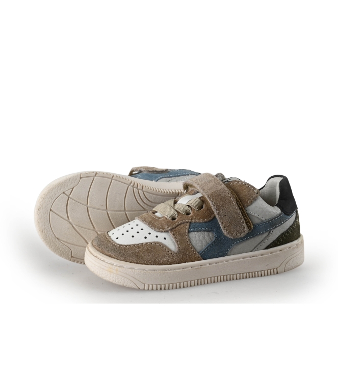 IK-KE Sneaker
