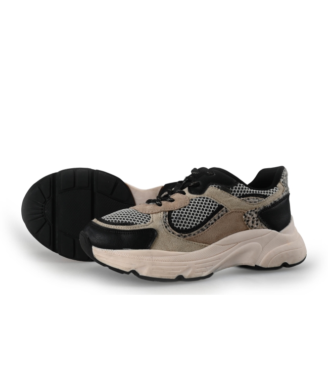 Sub55 Sneaker