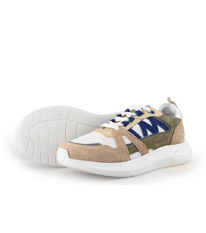 Invinc Sneaker