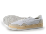 Genesis Sneaker