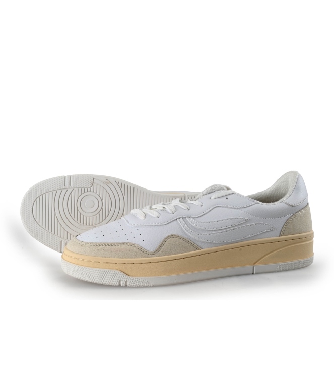 Genesis Sneaker