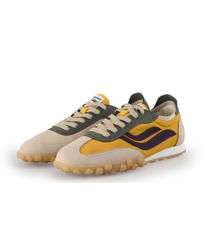 Genesis Sneaker