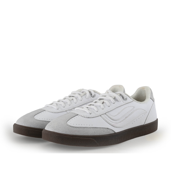 Genesis Sneaker
