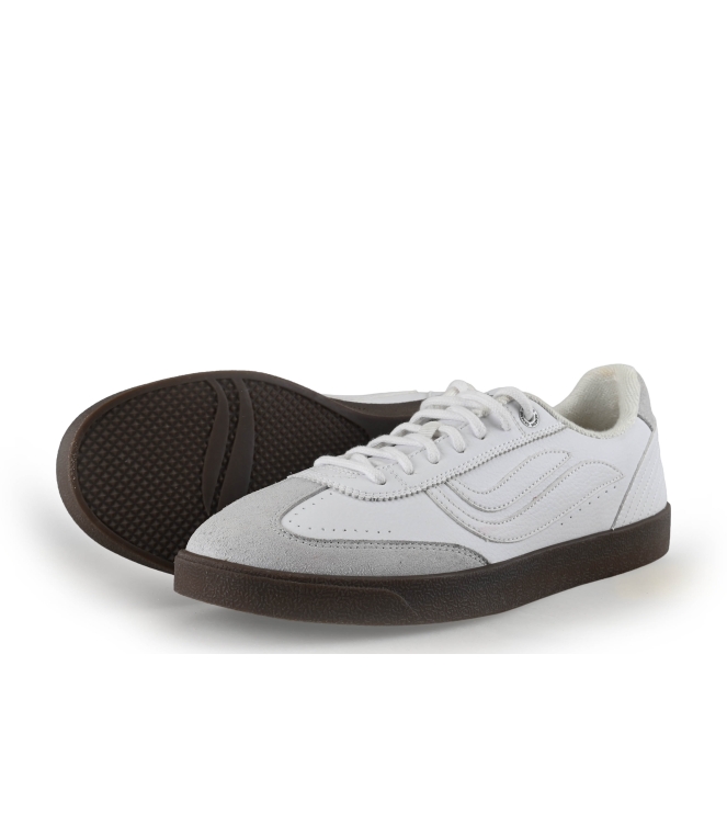 Genesis Sneaker