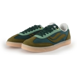 Genesis Sneaker