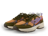 Genesis Sneaker