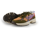 Genesis Sneaker