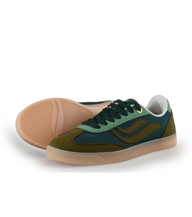 Genesis Sneaker
