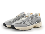 Genesis Sneaker