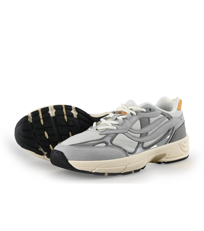 Genesis Sneaker