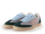 Genesis Sneaker