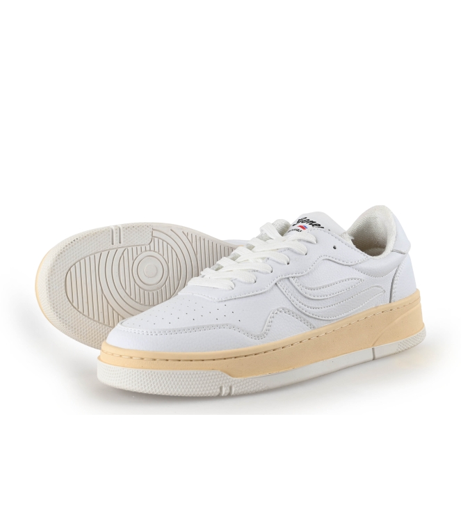 Genesis Sneaker