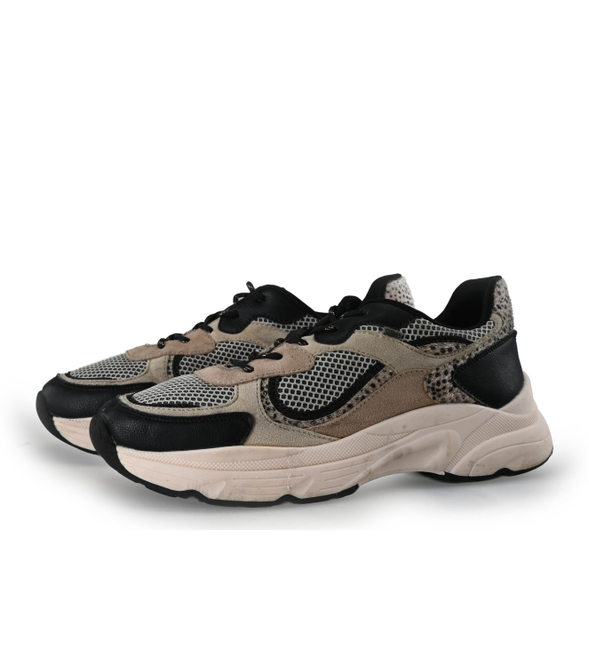 Sub55 Sneaker