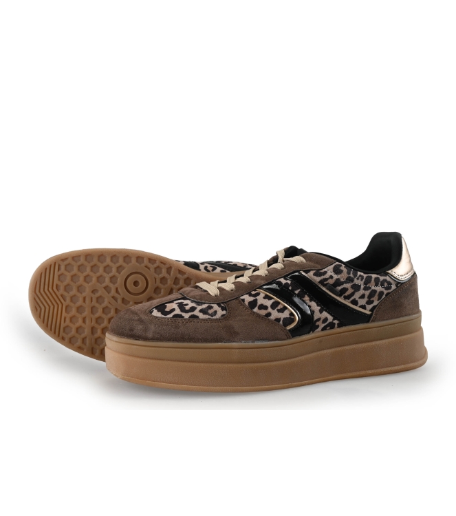 Sub55 Sneaker