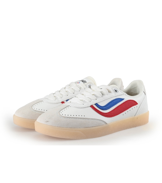 Genesis Sneaker