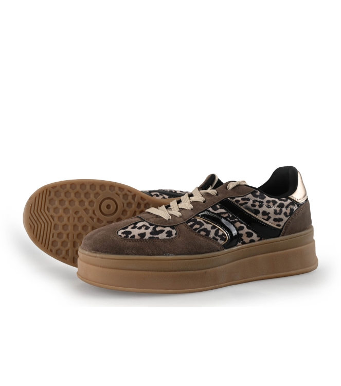 Sub55 Sneaker
