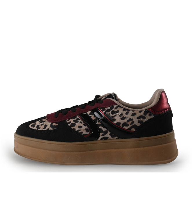 Sub55 Sneaker