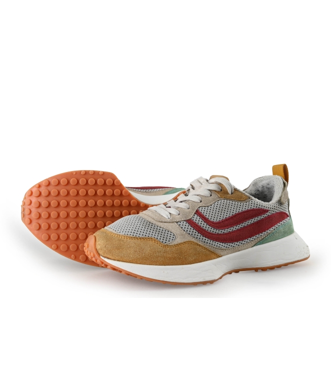 Genesis Sneaker