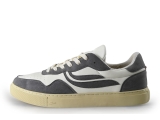 Genesis Sneaker
