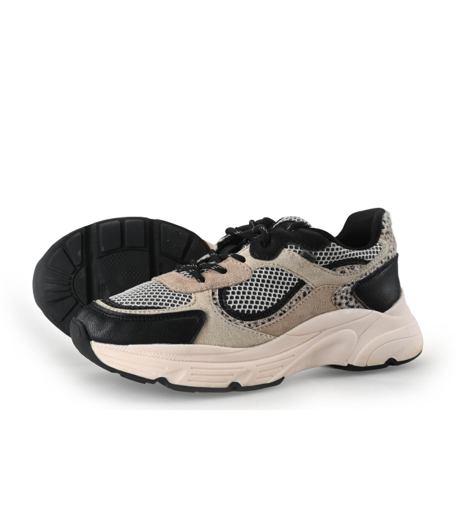 Sub55 Sneaker