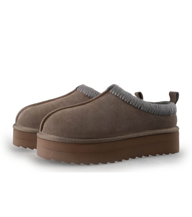 Colors of California Slip-ons