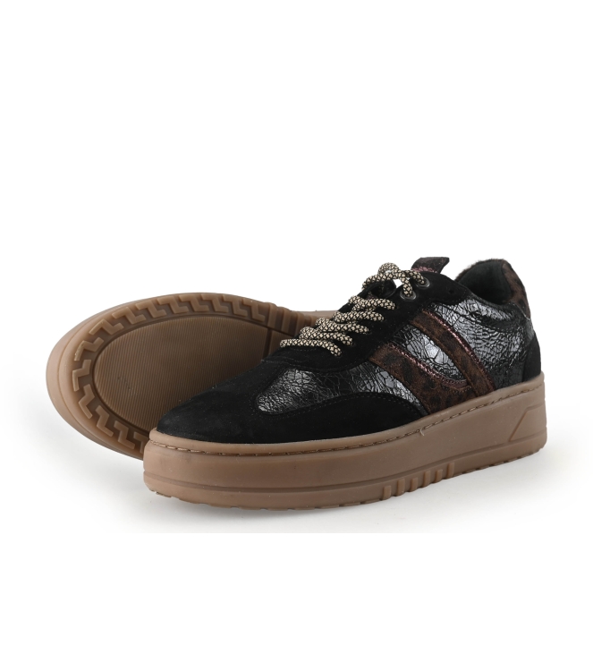 Sub55 Sneaker
