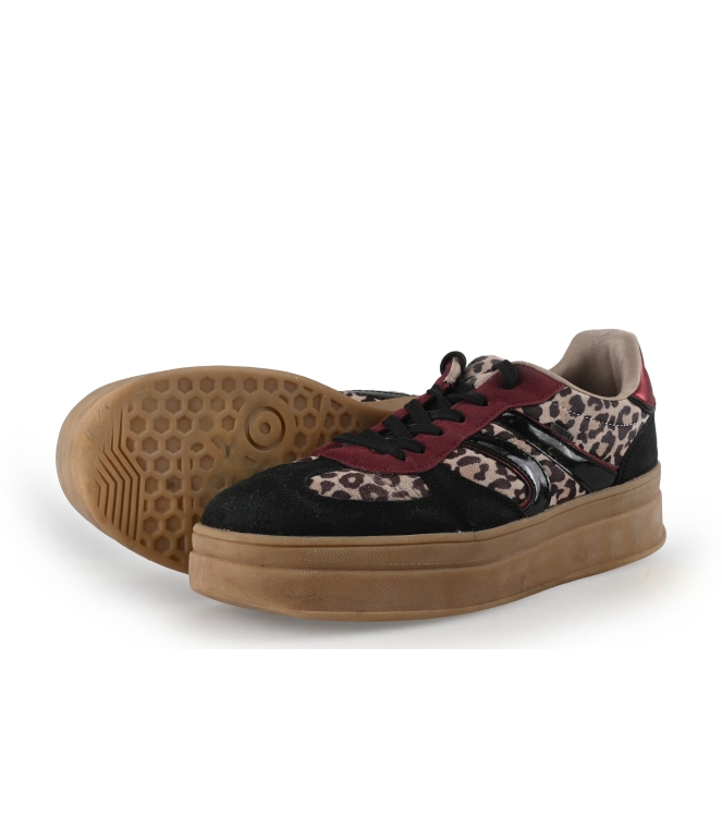 Sub55 Sneaker
