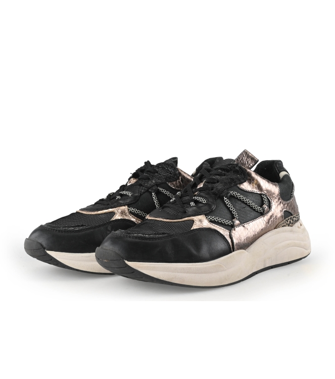 Sub55 Sneaker