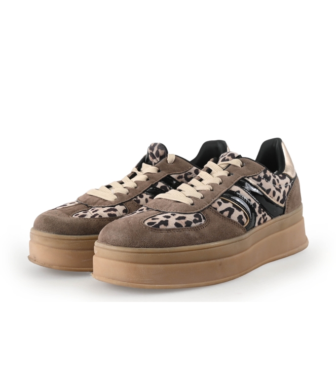 Sub55 Sneaker