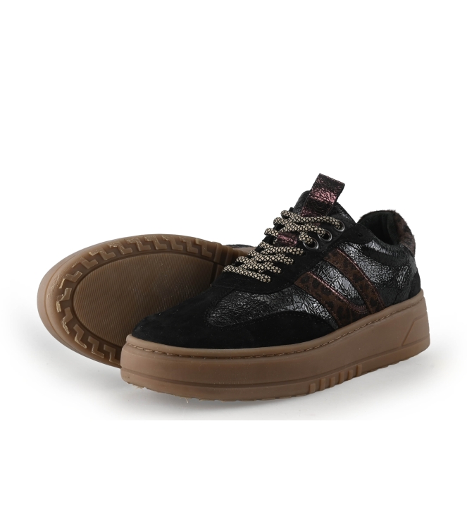 Sub55 Sneaker
