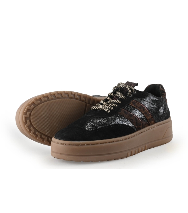 Sub55 Sneaker