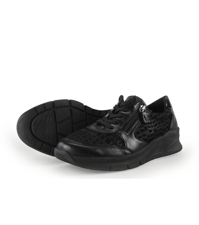 Sub55 Sneaker