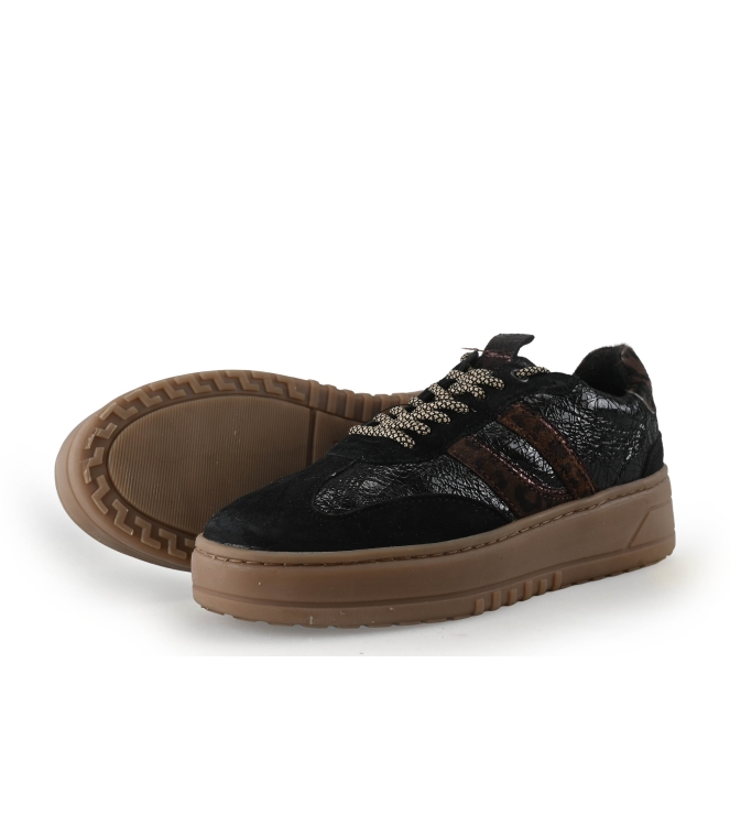 Sub55 Sneaker