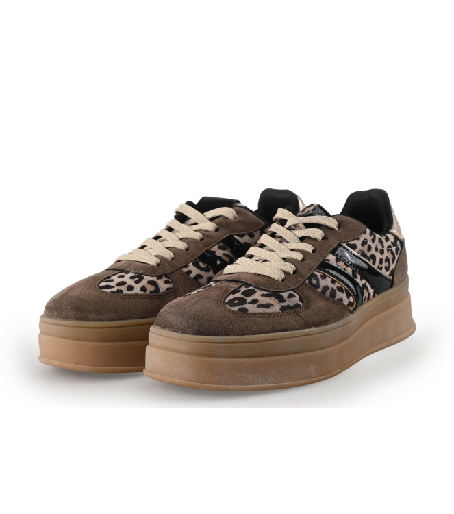 Sub55 Sneaker