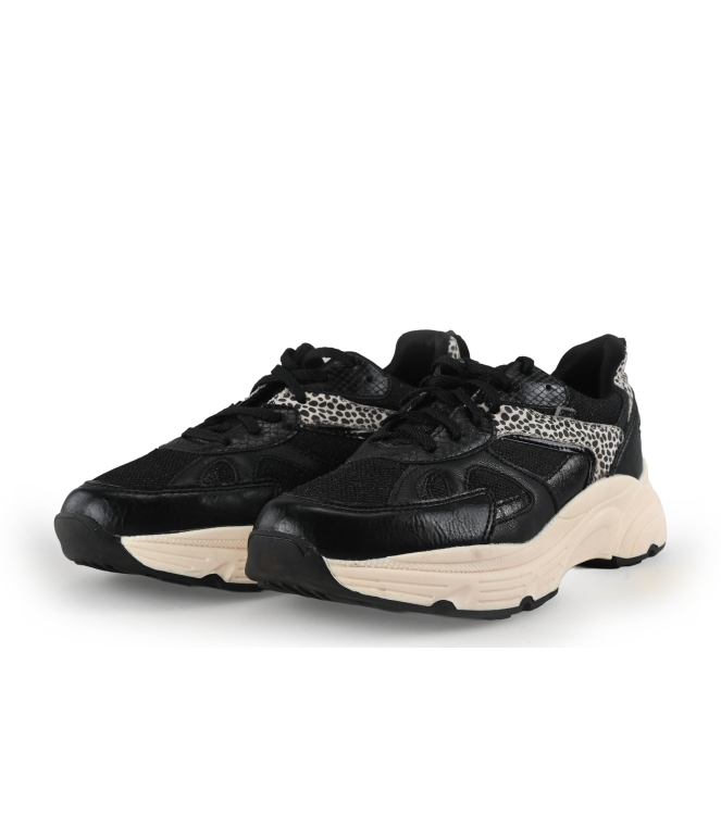 Sub55 Sneaker