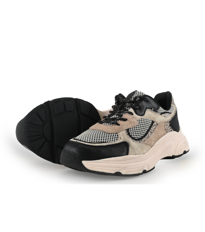 Sub55 Sneaker