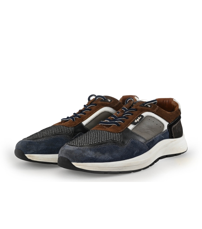 Australian Sneaker