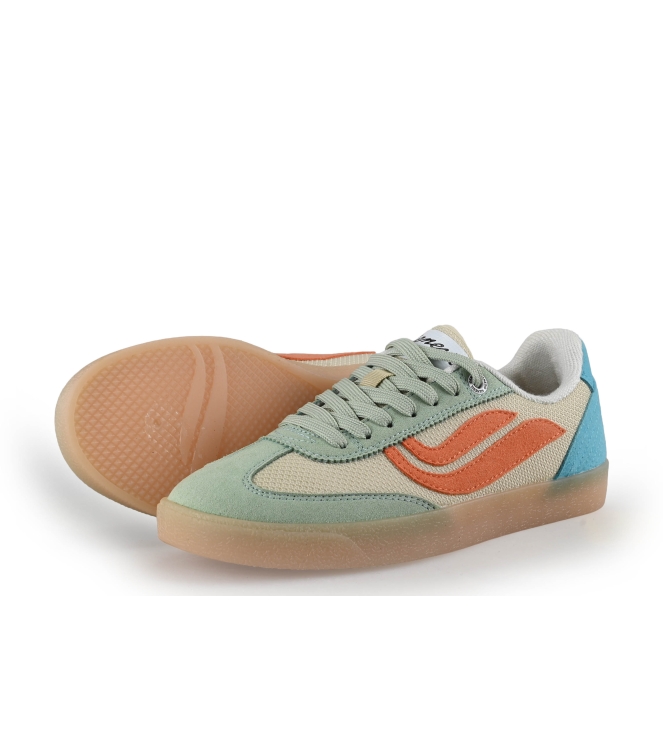 Genesis Sneaker