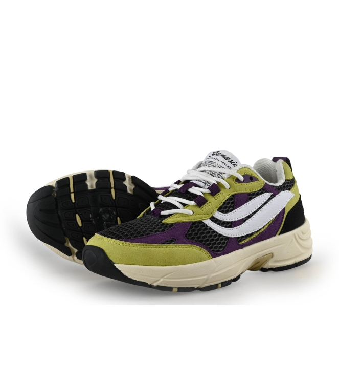 Genesis Sneaker