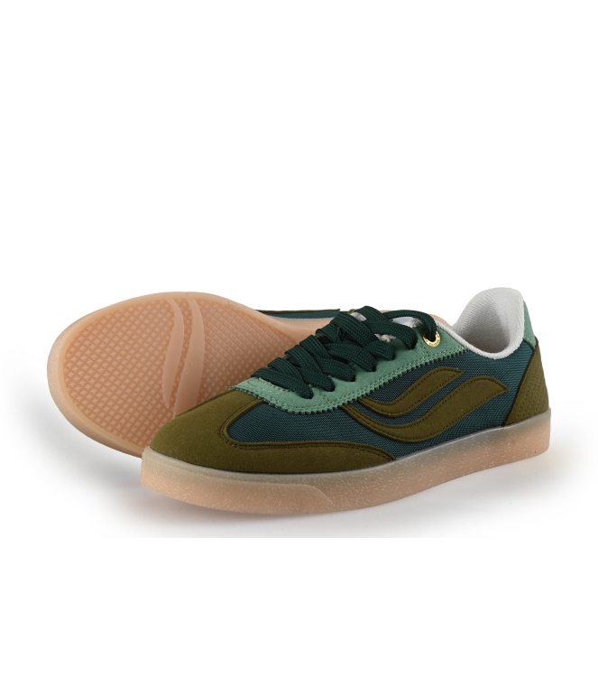Genesis Sneaker