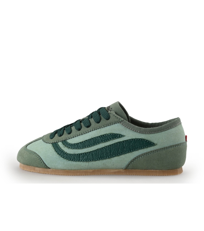 Genesis Sneaker