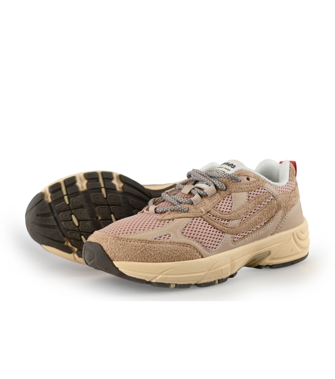 Genesis Sneaker