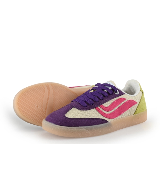 Genesis Sneaker