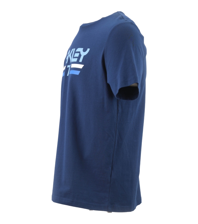 Oakley T-shirt